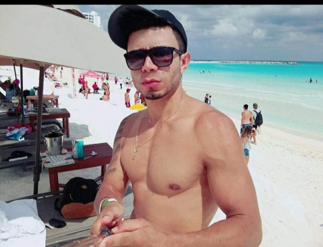 602692033: Chico busca chica en Madrid