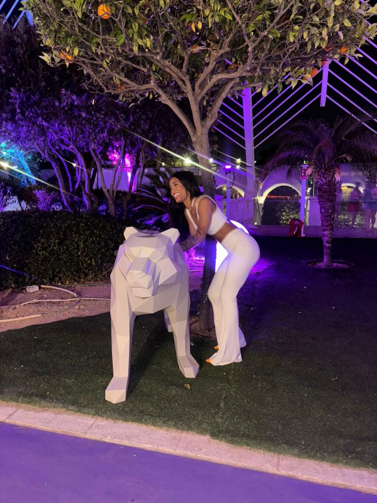 604303687: Chica busca chico en Valencia