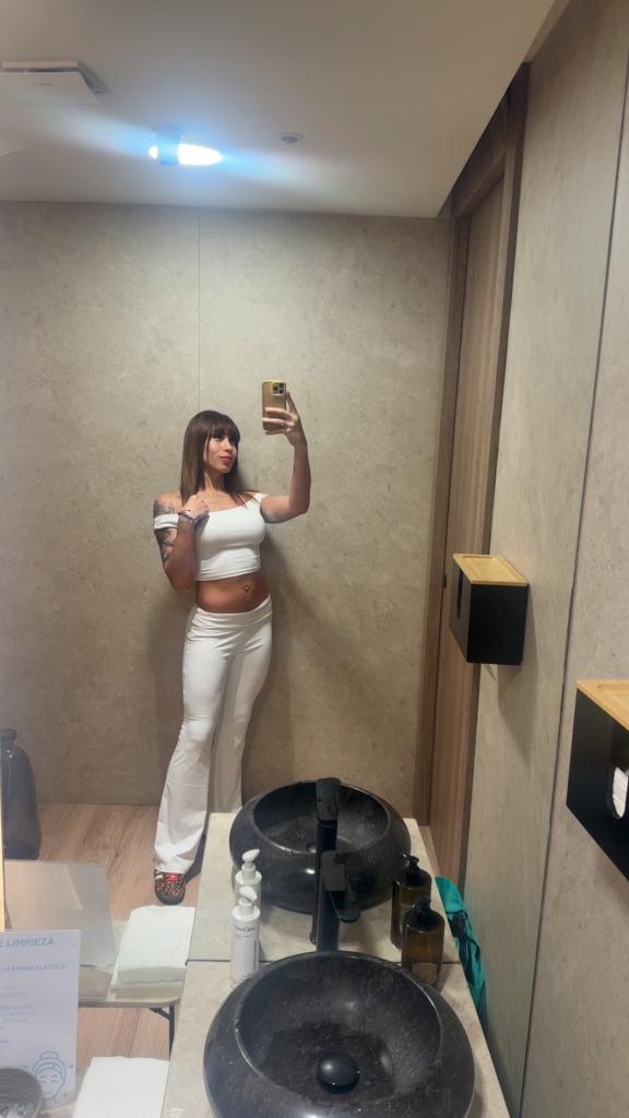 643562948: Transexual en Zaragoza