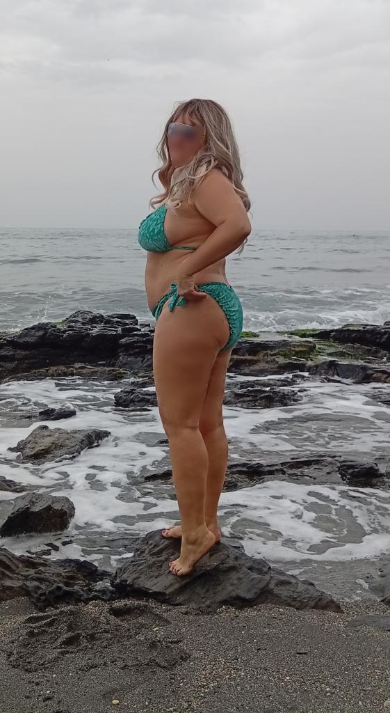 Chica busca chico en Almería: 