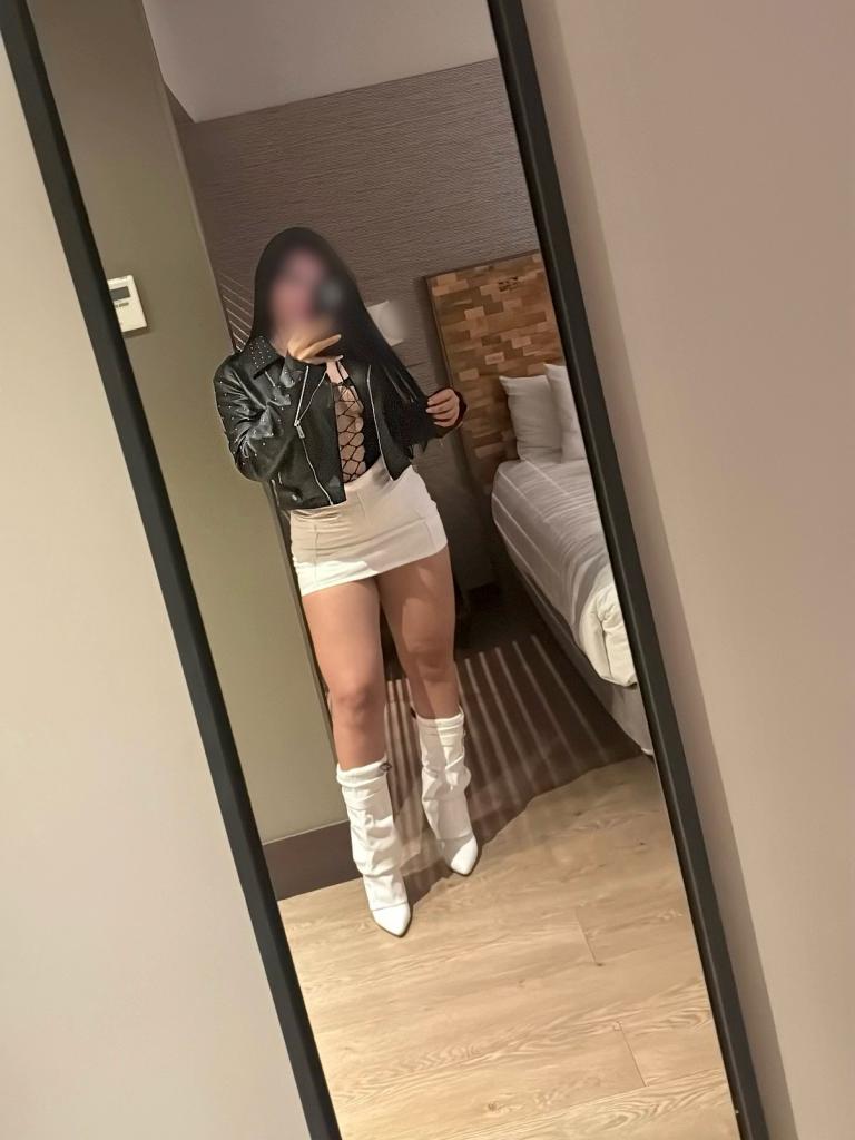 604129728: Chica busca chico en Huesca