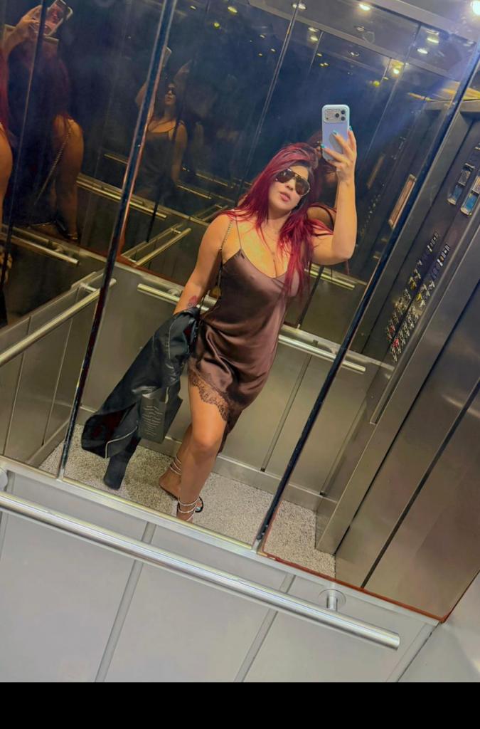 Chica busca chico en Tenerife: 