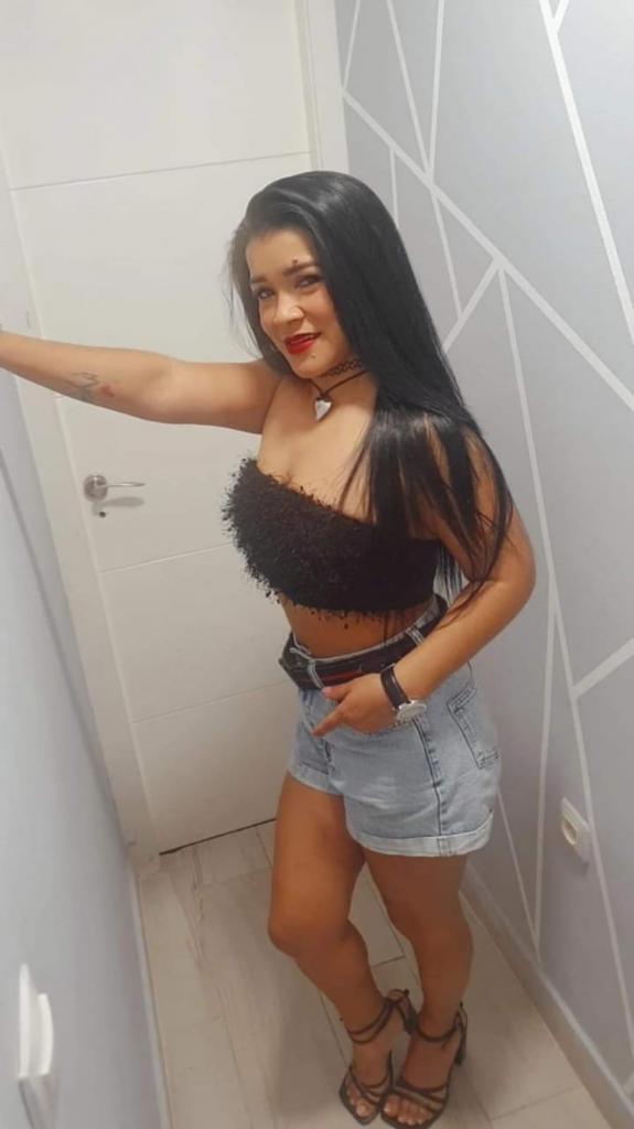 Chica busca chico en La Coruña: 