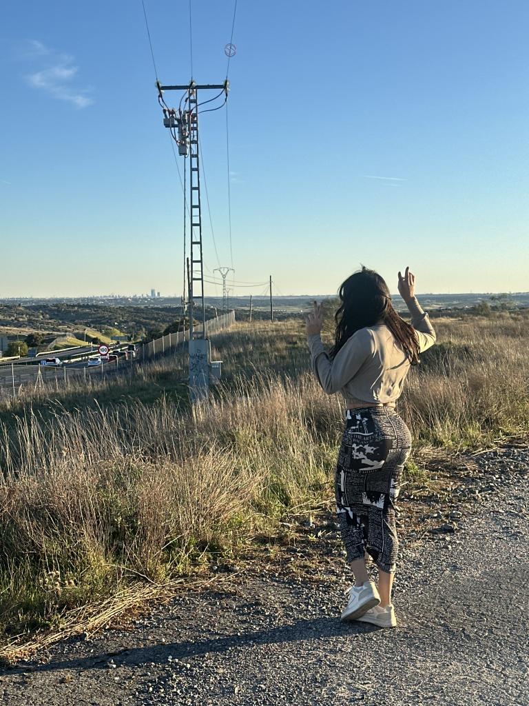 667955911: Chica busca chico en Madrid