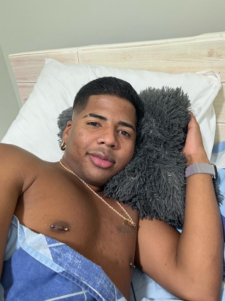 635599490: Travesti en Las Palmas