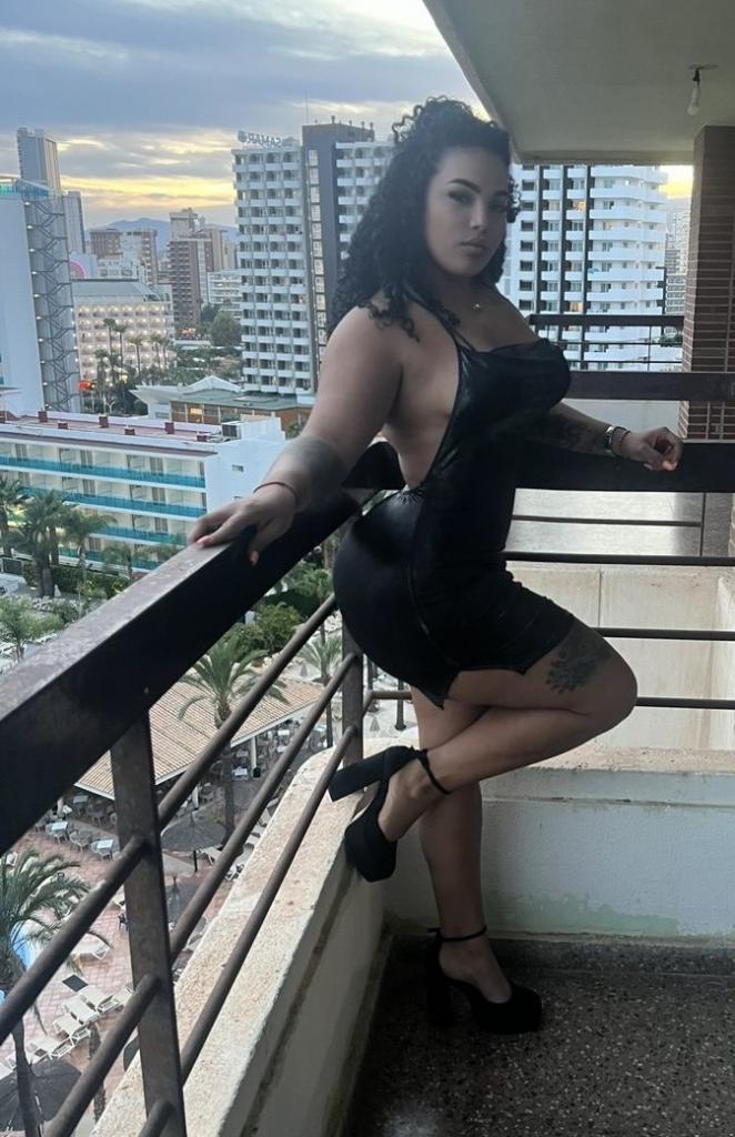 678671164: Chica busca chico en Alicante