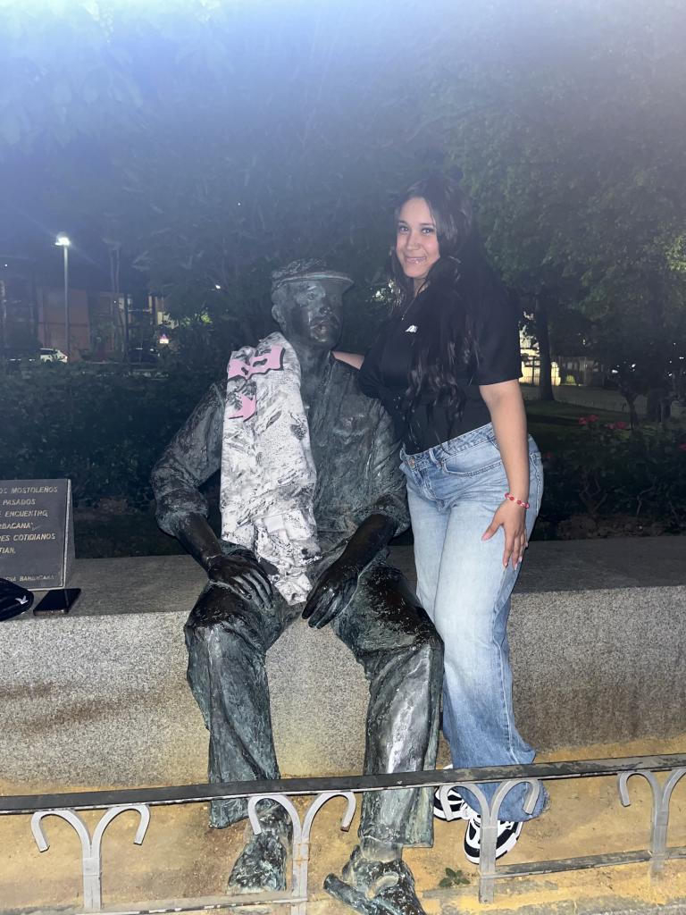 641809711: Chica busca chico en Madrid