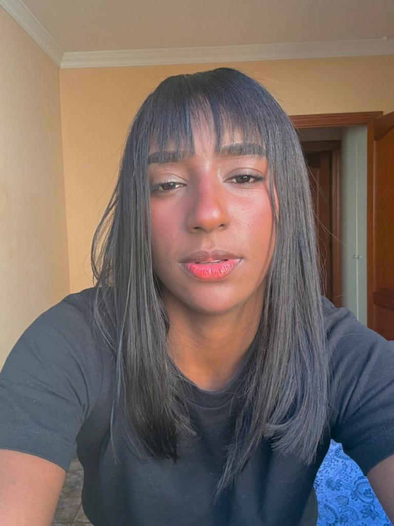 Chica busca chico en Tenerife: 