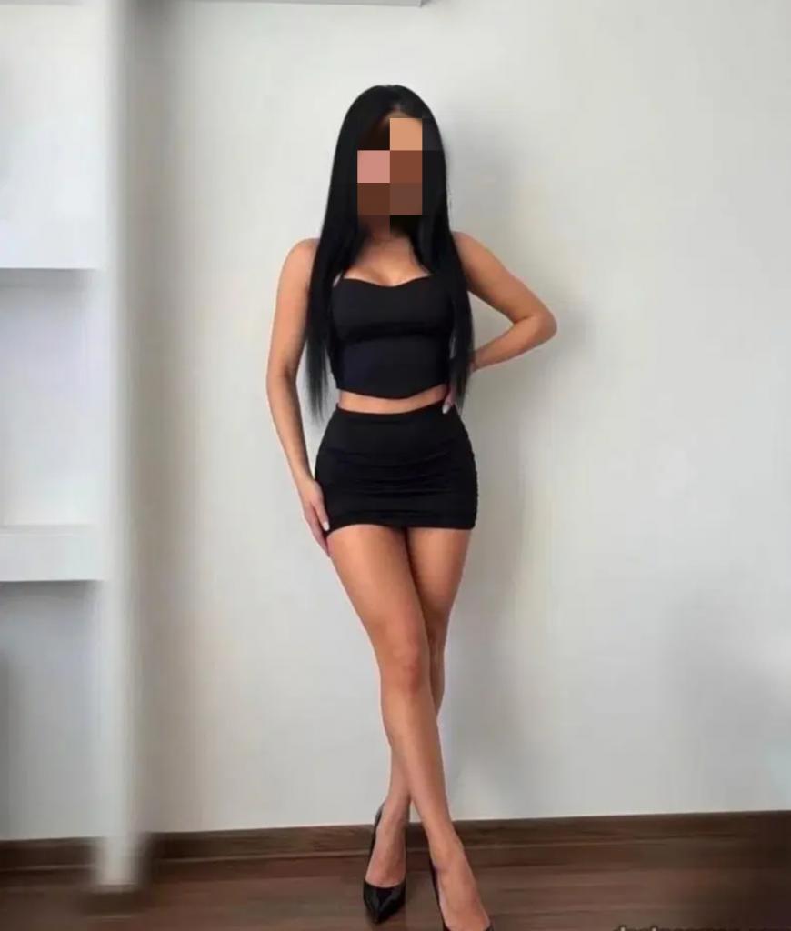 642439593: Chica busca chico en Madrid