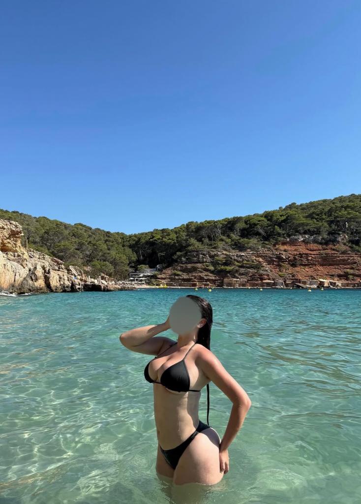 Chica busca chico en Almería: 