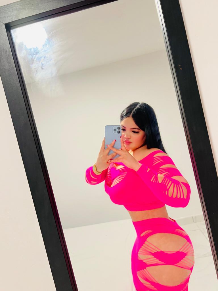 Chica busca chico en Valencia: Chica busca chico