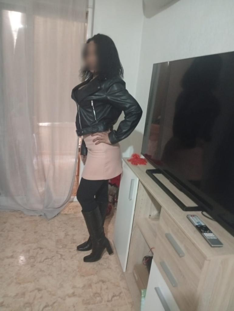 624783132: Chica busca chico en Murcia