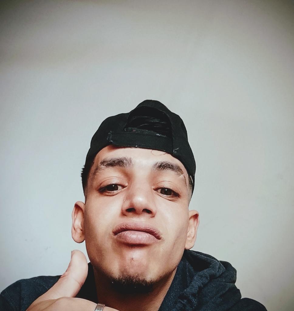 Chico busca chica en Málaga: 