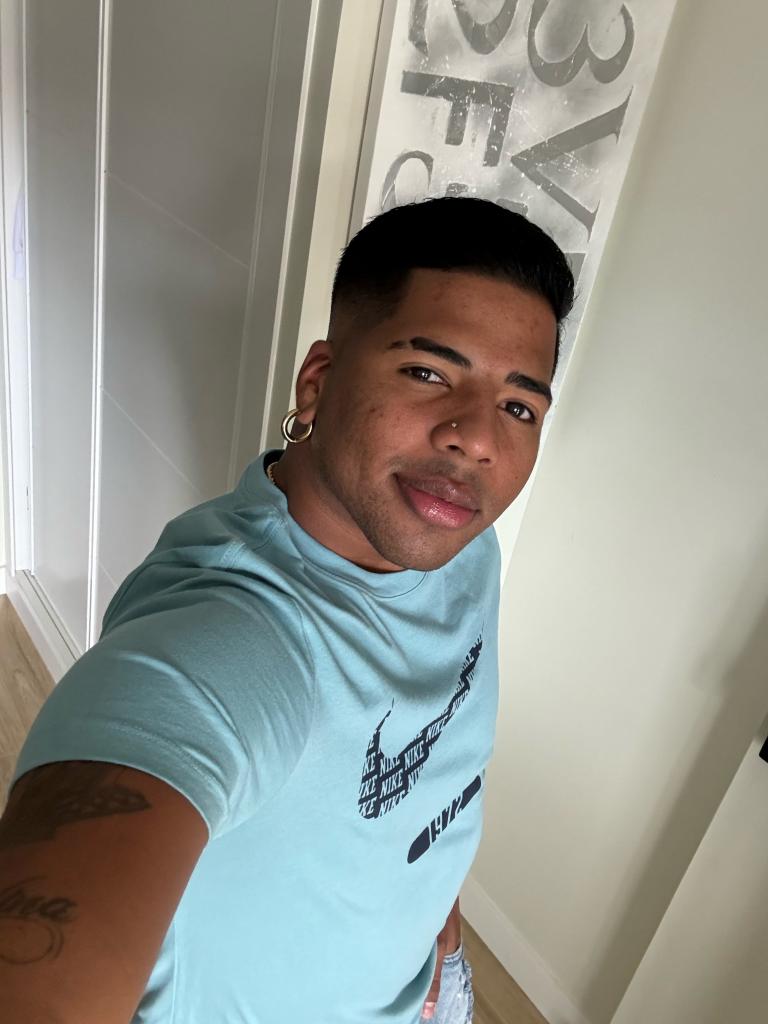 635599490: Transexual en Las Palmas