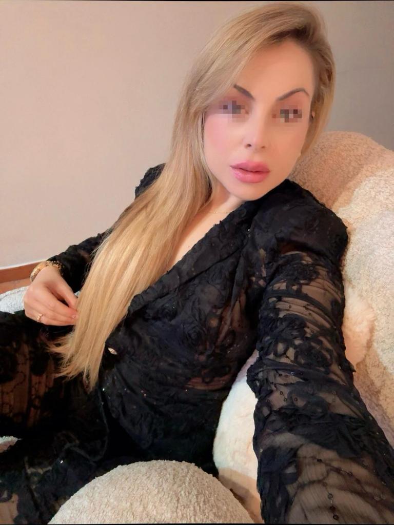 Chica busca chico en Cádiz: 