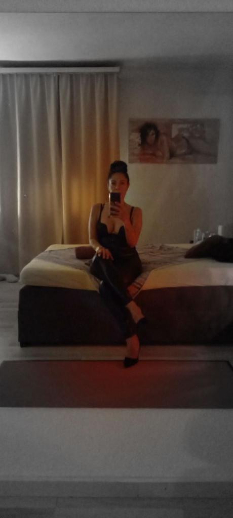 Chica busca chico en Málaga: 