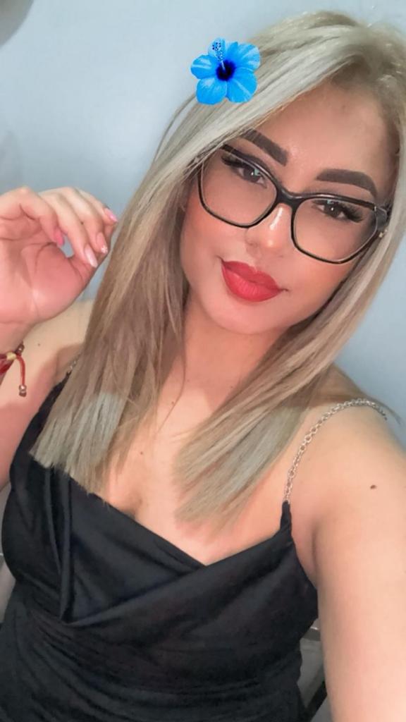 666347296: Chica busca chico en Málaga