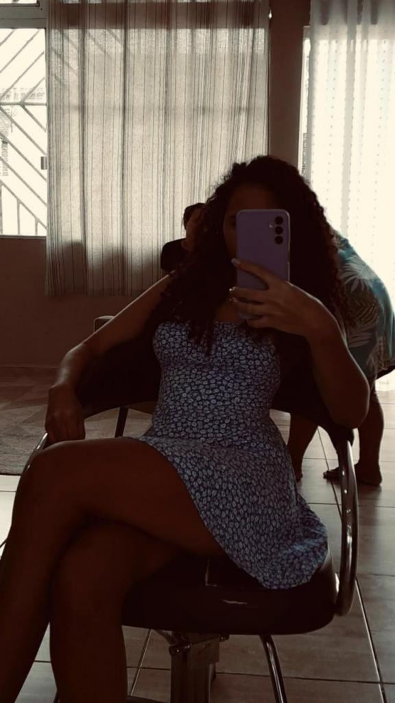 Chica busca chico en Almería: 