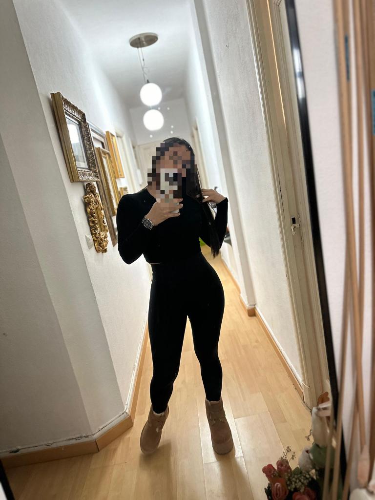 Chica busca chico en Almería: 