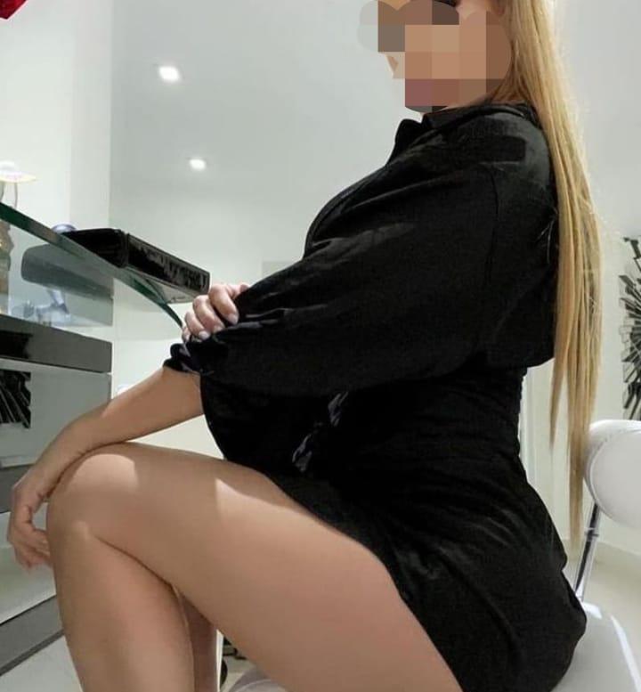 Chica busca chico en Huelva: 