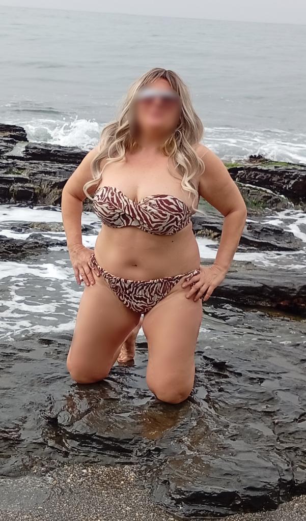 Chica busca chico en Almería: 