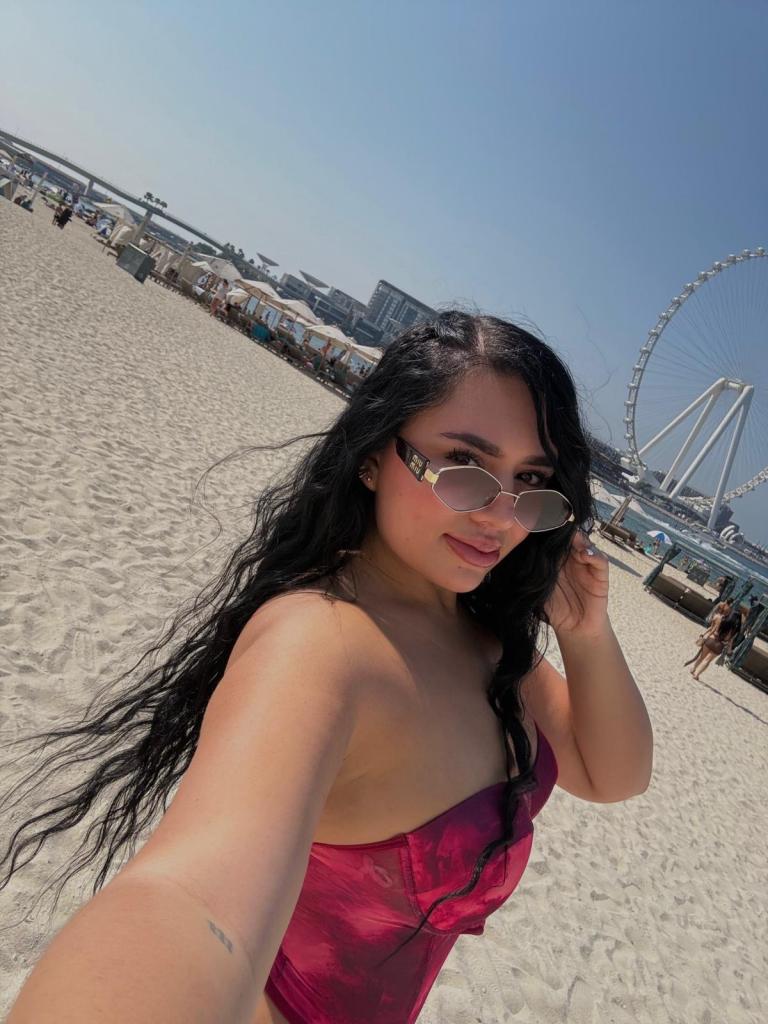 Chica busca chico en Almería: 