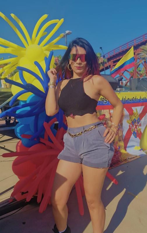 Chica busca chico en Huelva: 