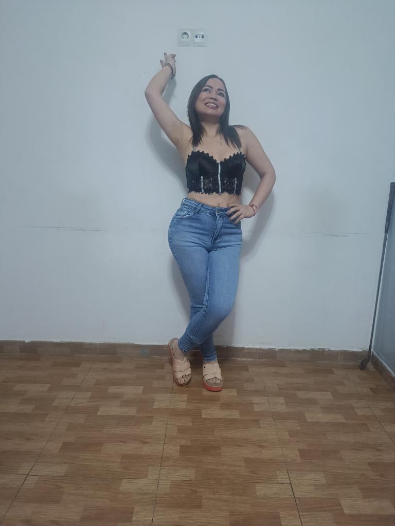 Chica busca chico en Cádiz: 