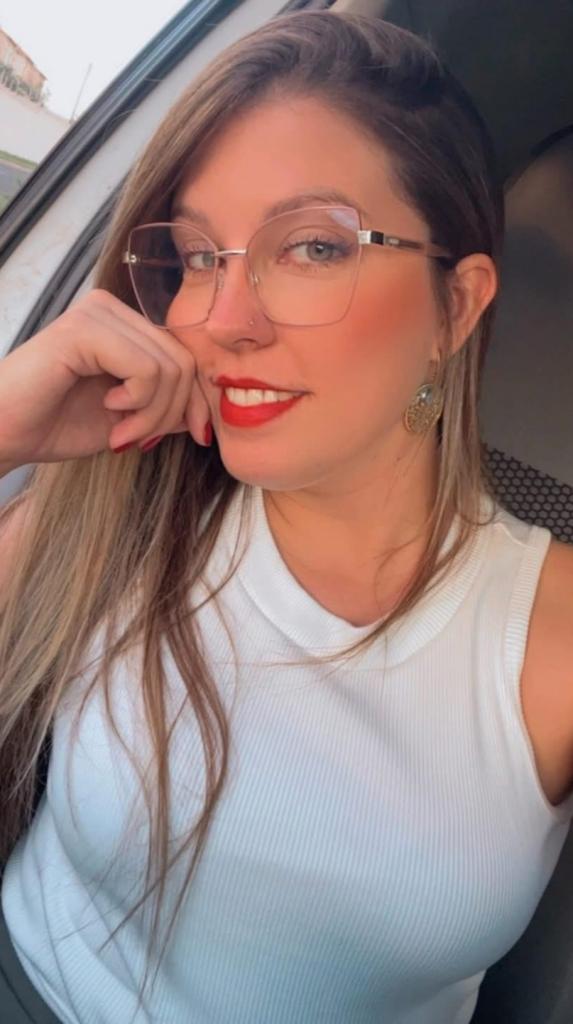 614928686: Chica busca chico en La Coruña