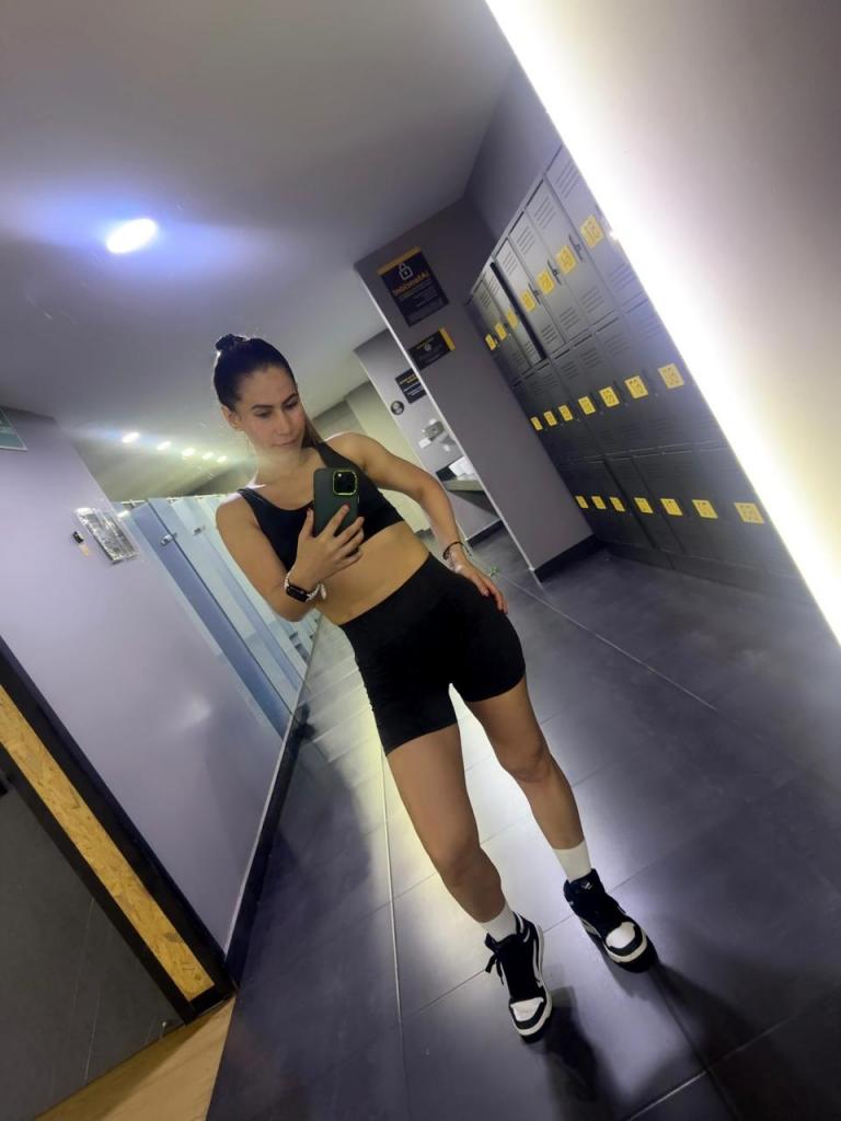 Chica busca chico en Alicante: 