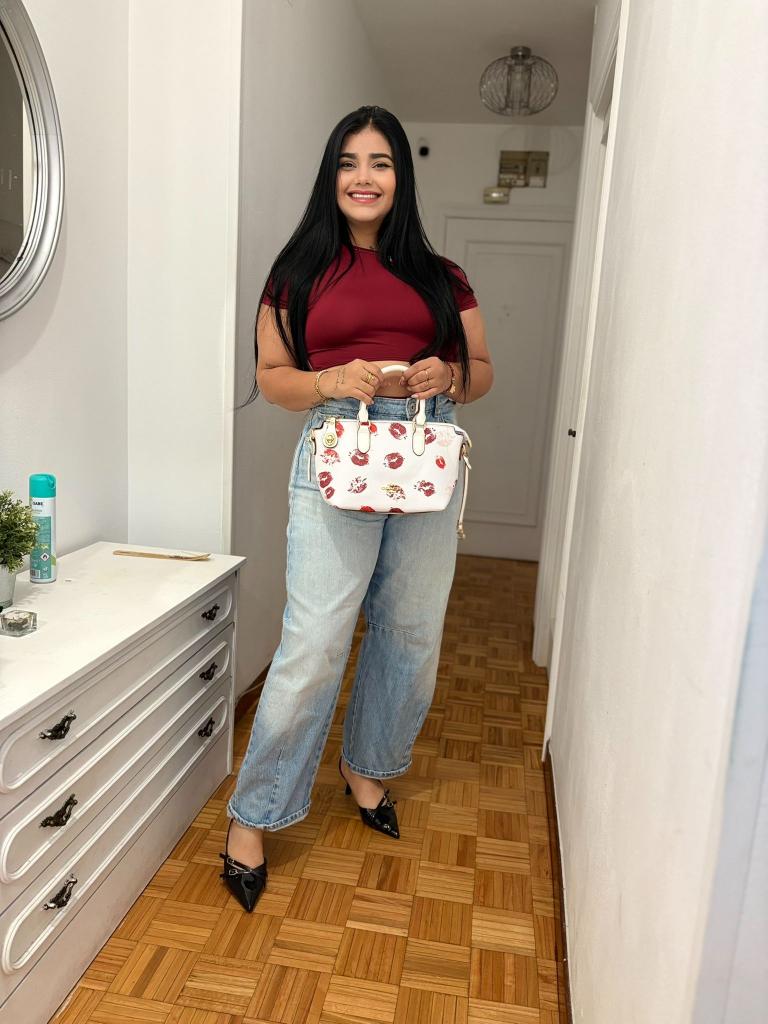 Chica busca chico en Cádiz: 