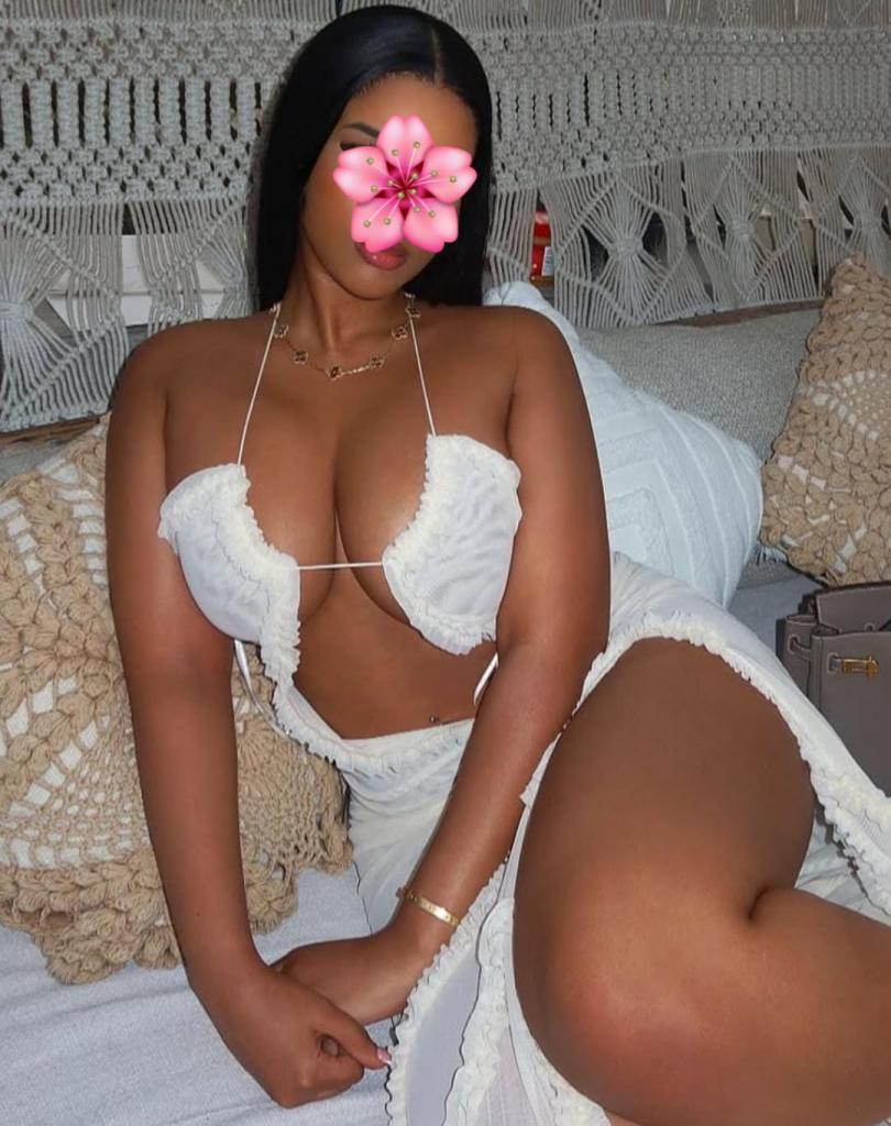 Chica busca chico en Cádiz: 