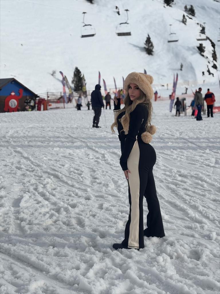 663924540: Transexual en Zaragoza