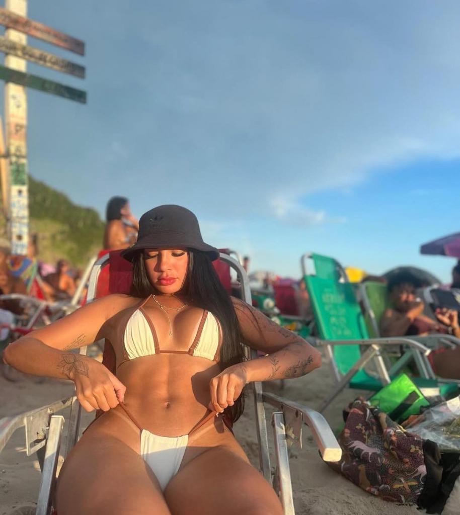 Chica busca chico en Granada: 