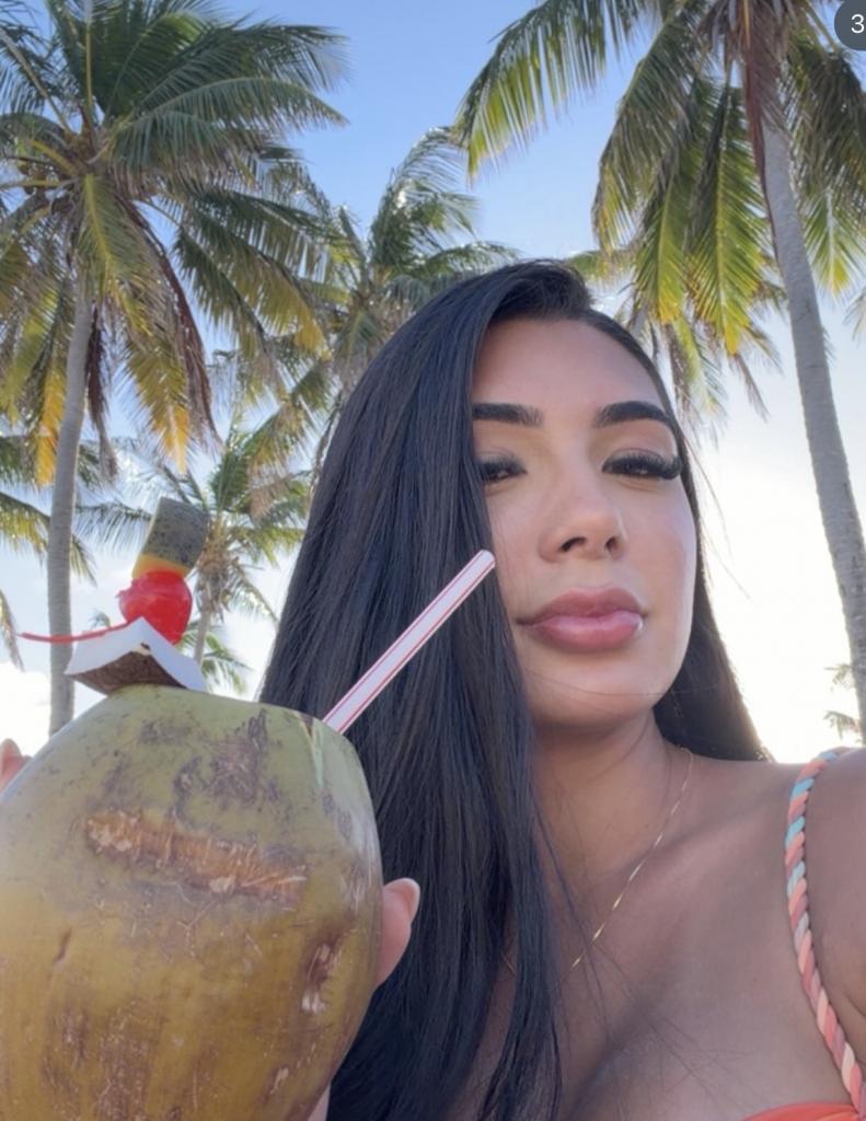 Chica busca chico en Granada: 