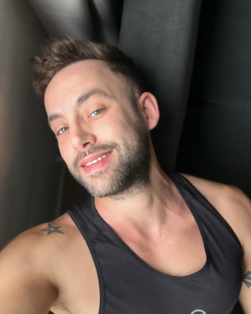 Chico busca chica en Málaga: 