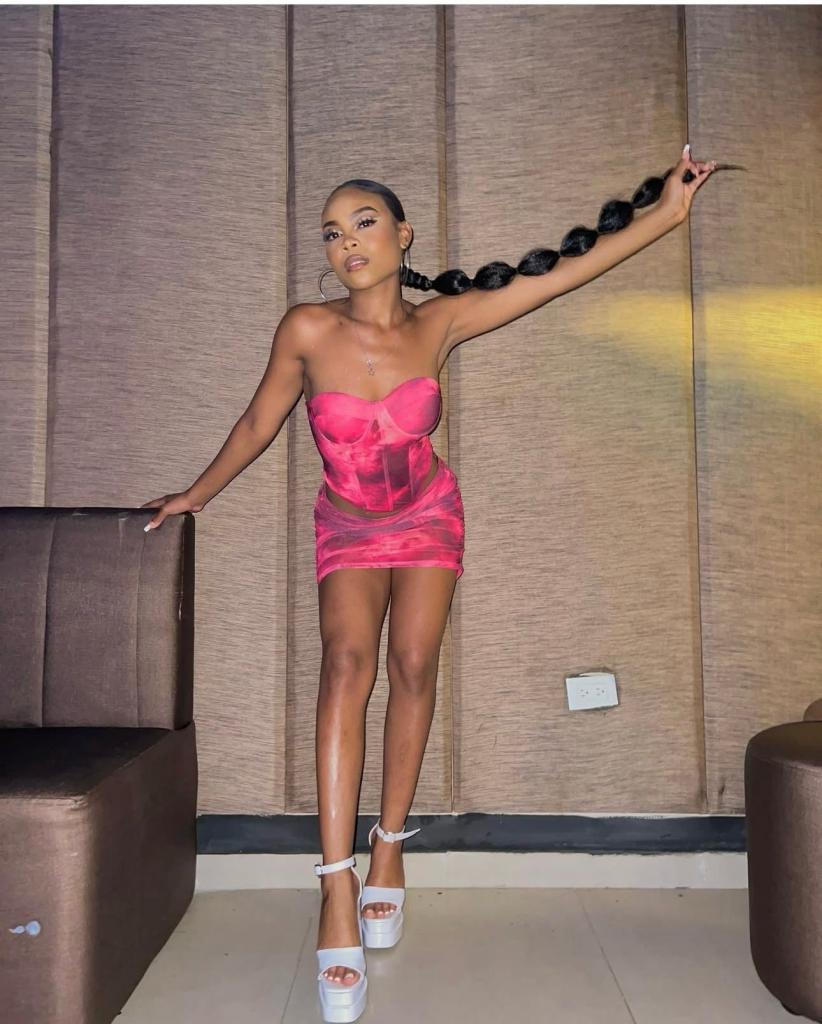 Chica busca chico en Jaén: 