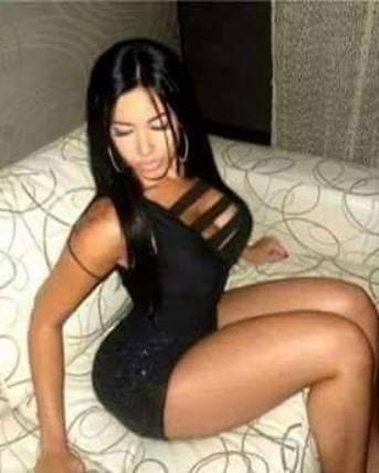 Chica busca chico en Almería: 