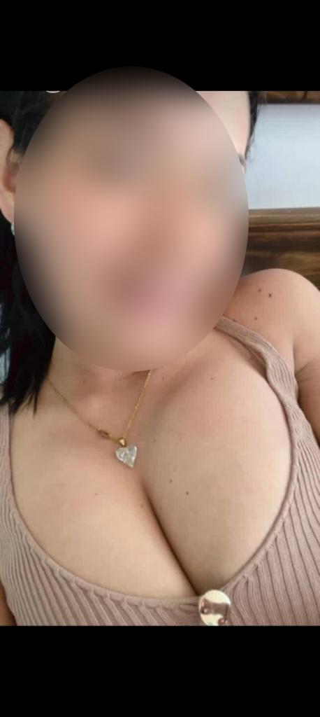 Chica busca chico en La Coruña: 