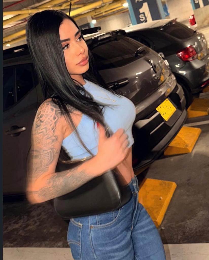 Chica busca chico en Cádiz: 