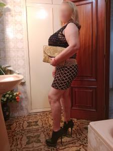 643234863: Chica busca chico en Lugo