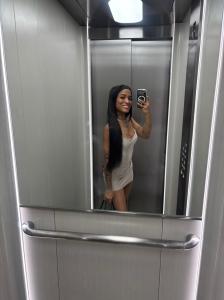 604303687: Chica busca chico en Valencia