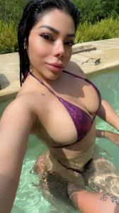 677375064: Chica busca chico en Barcelona