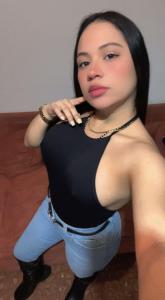 633400597: Chica busca chico en Ibiza