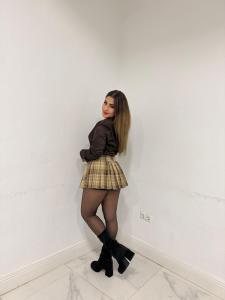 666347296: Chica busca chico en Málaga