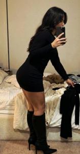 631155684: Chica busca chico en Barcelona