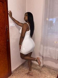 603925317: Chica busca chico en Valencia