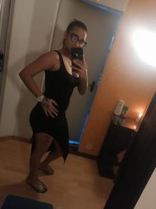 670345616: Chica busca chico en Valencia