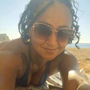 642895363: Chica busca chico en Murcia