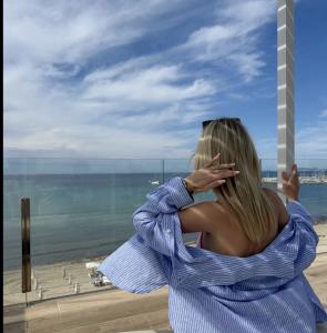 610808259: Chica busca chico en Mallorca